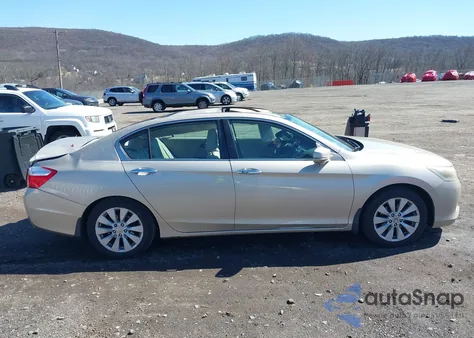2013 Honda Accord Ex-L from USA, damaged, VIN 1HGCR2F87DA152306